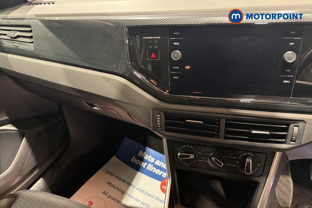 Volkswagen Polo Life Manual Petrol Hatchback - Stock Number (1691164) - 1st supplementary image