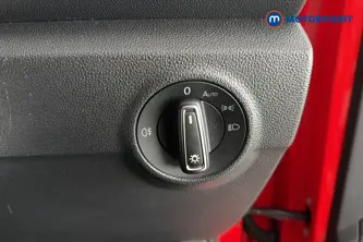 Volkswagen T-Roc SE Manual Petrol SUV - Stock Number (1691217) - 11th supplementary image