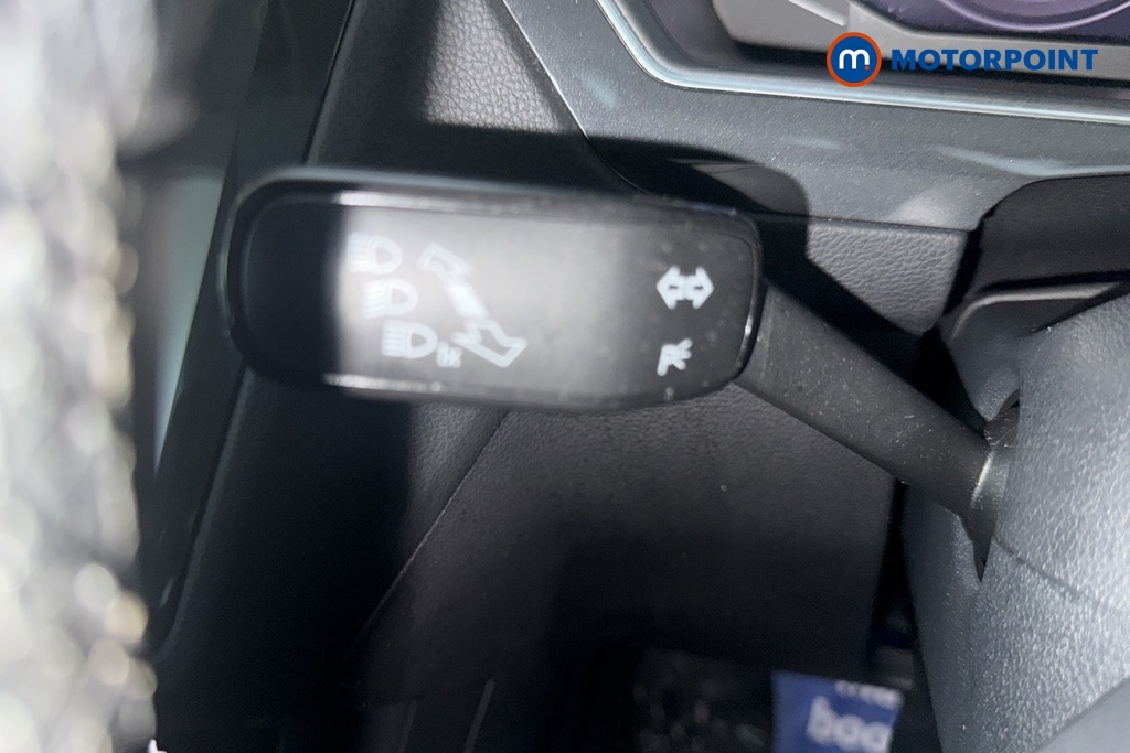 Volkswagen Tiguan Elegance Automatic Petrol SUV - Stock Number (1691514) - 5th supplementary image