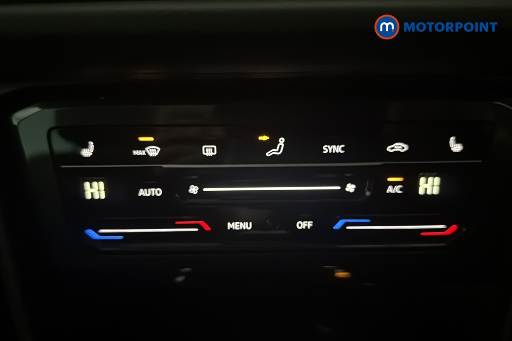 Volkswagen Tiguan Elegance Automatic Petrol SUV - Stock Number (1691514) - 12th supplementary image