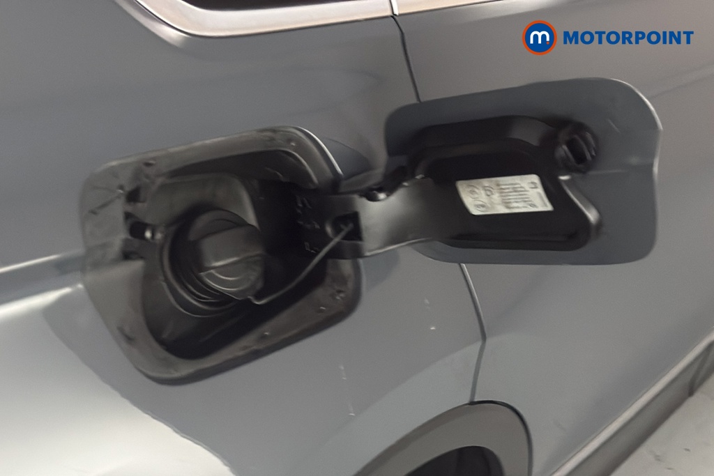Volkswagen Tiguan Elegance Automatic Petrol SUV - Stock Number (1691514) - 41st supplementary image