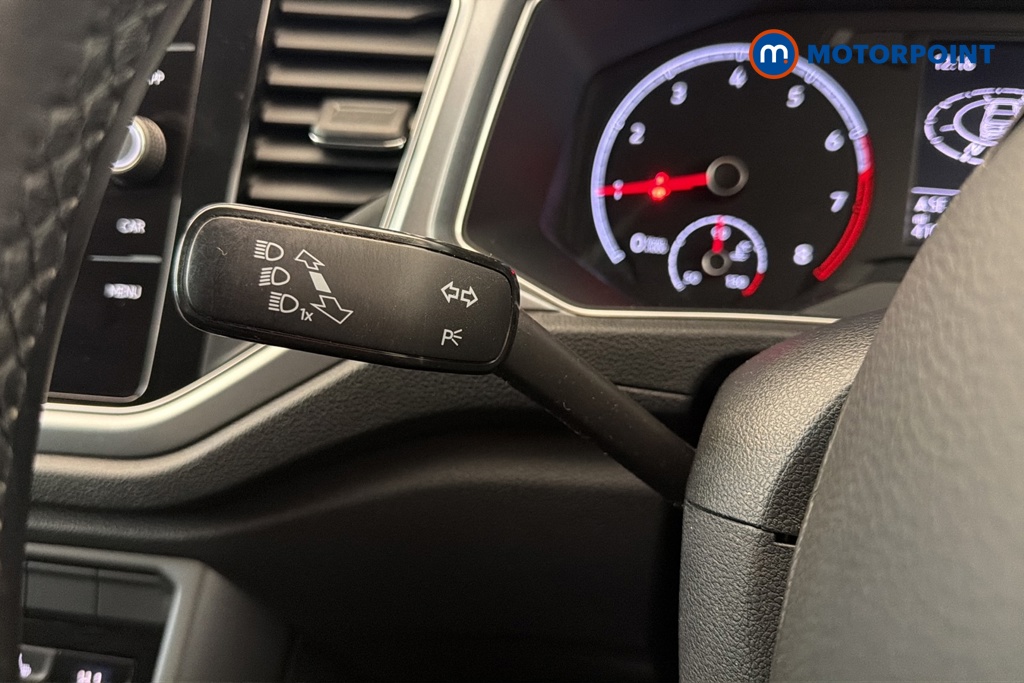 Volkswagen T-Roc Active Manual Petrol SUV - Stock Number (1691569) - 5th supplementary image