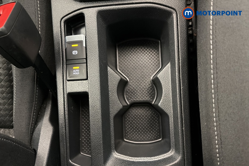 Volkswagen T-Roc Active Manual Petrol SUV - Stock Number (1691569) - 16th supplementary image