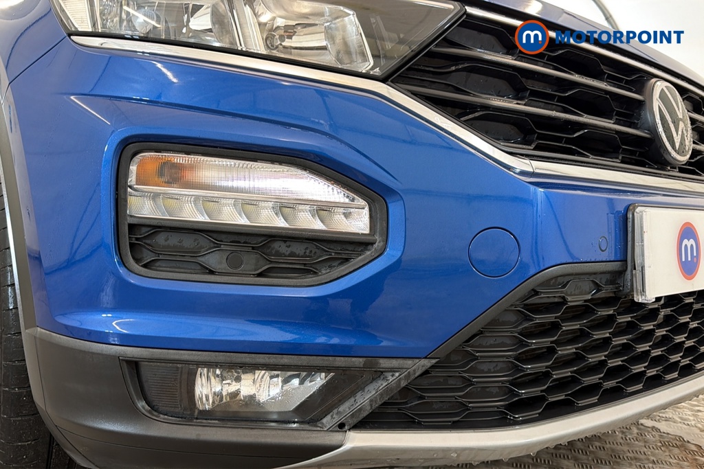 Volkswagen T-Roc Active Manual Petrol SUV - Stock Number (1691569) - 38th supplementary image