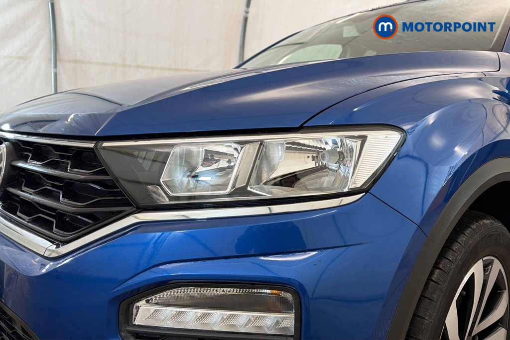 Volkswagen T-Roc Active Manual Petrol SUV - Stock Number (1691569) - 42nd supplementary image