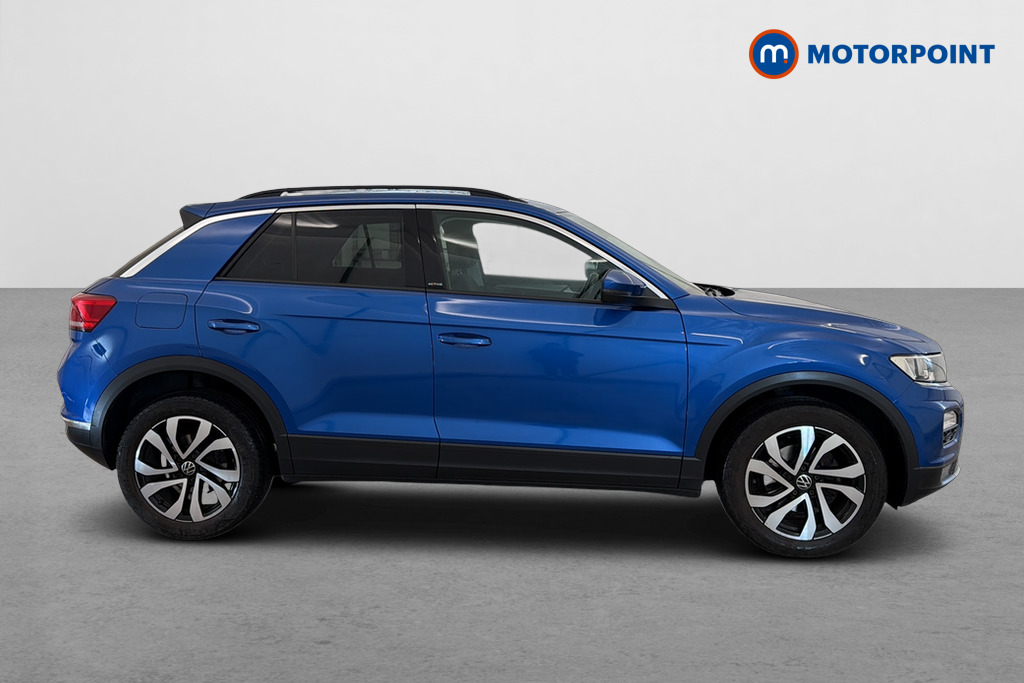 Volkswagen T-Roc Active Manual Petrol SUV - Stock Number (1691569) - Passenger side