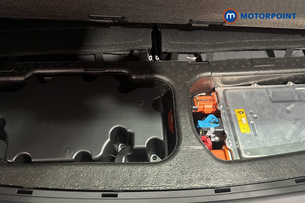 Chery Tiggo 8 Summit Automatic Petrol Plug-In Hybrid SUV - Stock Number (1691717) - 33rd supplementary image