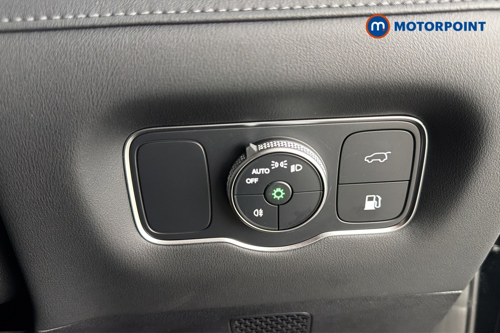 Chery Tiggo 8 Summit Automatic Petrol Plug-In Hybrid SUV - Stock Number (1691746) - 11th supplementary image