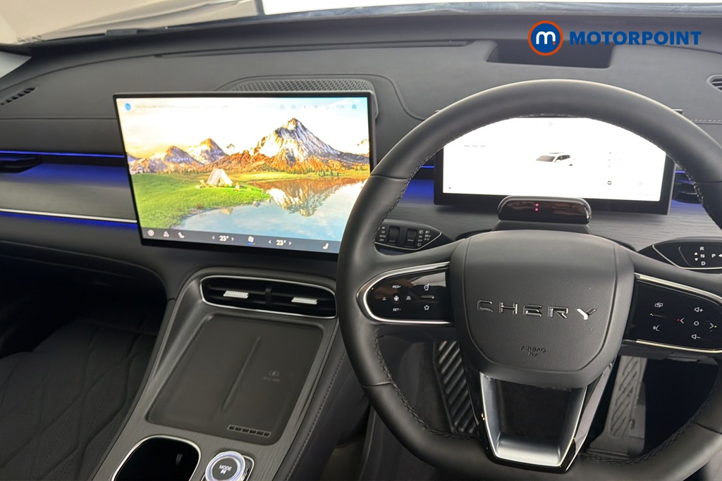 Chery Tiggo 8 Summit Automatic Petrol Plug-In Hybrid SUV - Stock Number (1691746) - 1st supplementary image