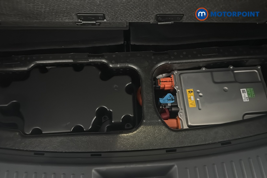 Chery Tiggo 8 Summit Automatic Petrol Plug-In Hybrid SUV - Stock Number (1691757) - 33rd supplementary image