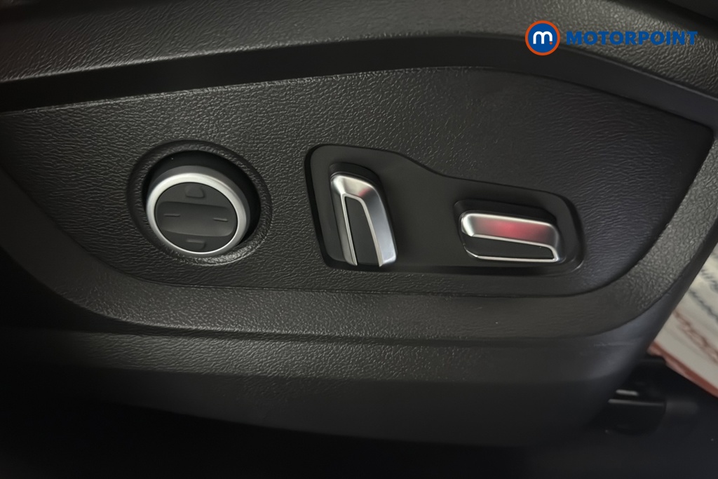 Chery Tiggo 8 Summit Automatic Petrol Plug-In Hybrid SUV - Stock Number (1691764) - 23rd supplementary image