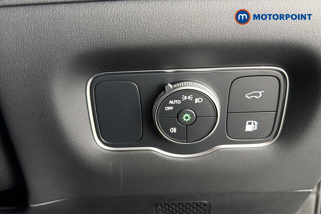 Chery Tiggo 8 Summit Automatic Petrol Plug-In Hybrid SUV - Stock Number (1691771) - 11th supplementary image