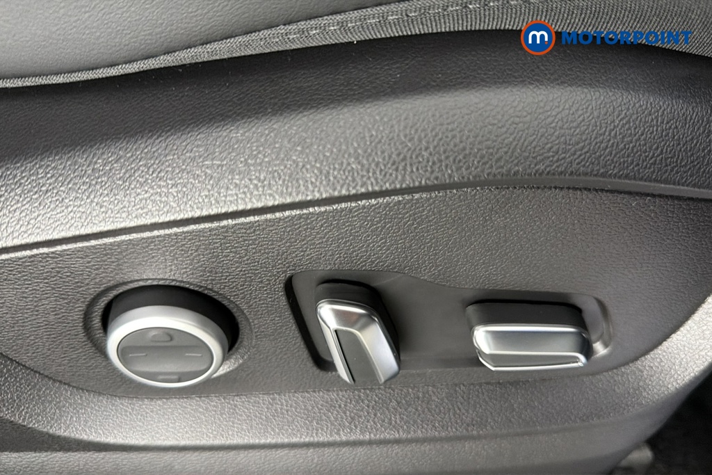 Chery Tiggo 8 Summit Automatic Petrol Plug-In Hybrid SUV - Stock Number (1691771) - 23rd supplementary image