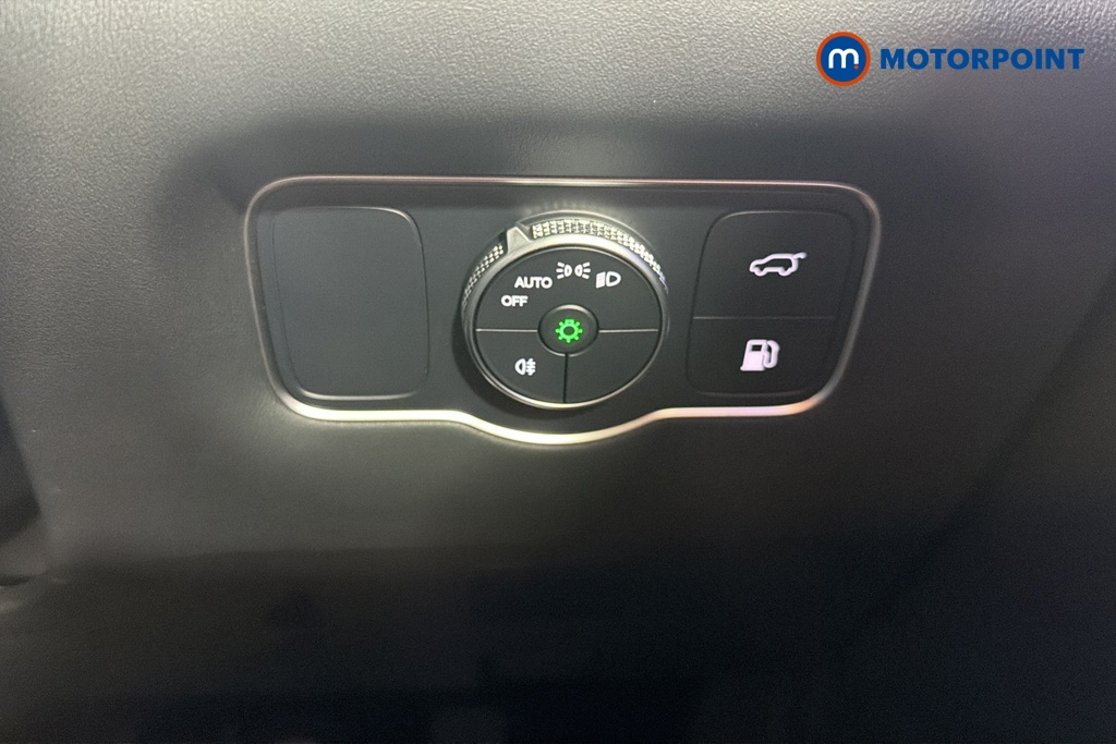 Chery Tiggo 8 Summit Automatic Petrol Plug-In Hybrid SUV - Stock Number (1691774) - 11th supplementary image