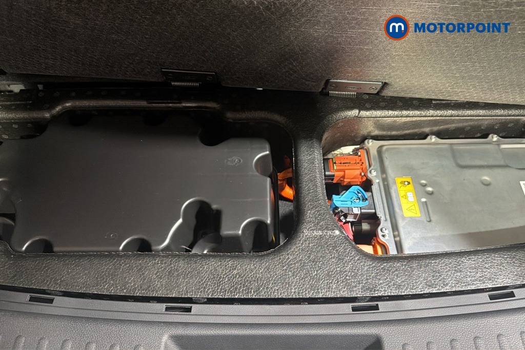 Chery Tiggo 8 Summit Automatic Petrol Plug-In Hybrid SUV - Stock Number (1691774) - 33rd supplementary image