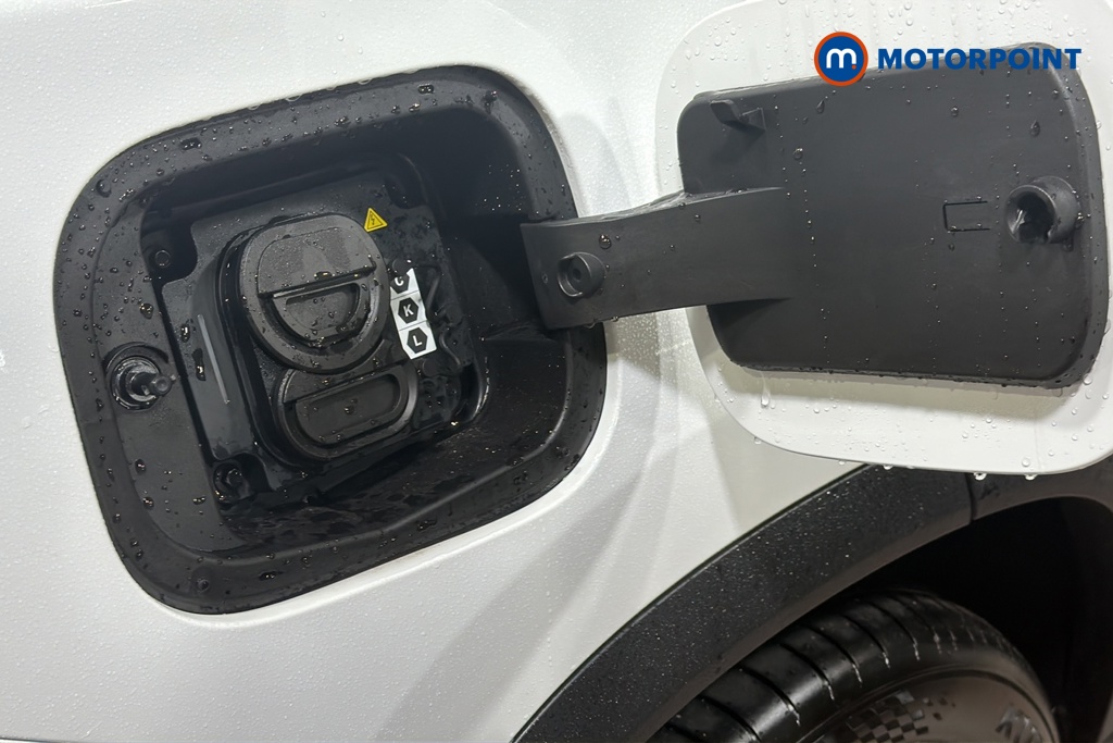Chery Tiggo 8 Summit Automatic Petrol Plug-In Hybrid SUV - Stock Number (1691774) - 40th supplementary image