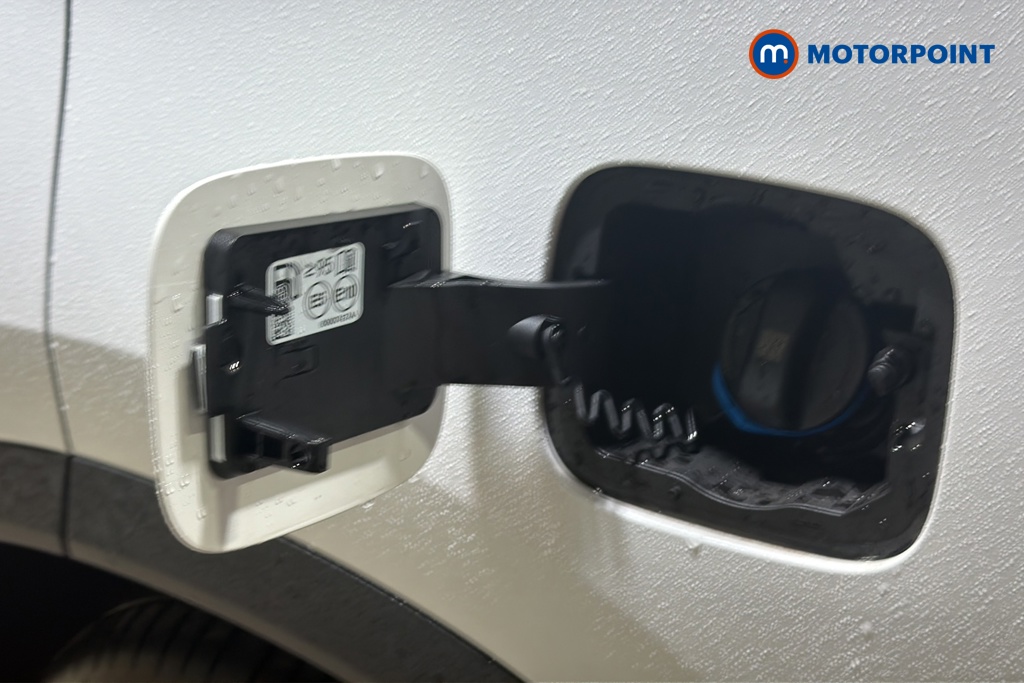 Chery Tiggo 8 Summit Automatic Petrol Plug-In Hybrid SUV - Stock Number (1691774) - 41st supplementary image