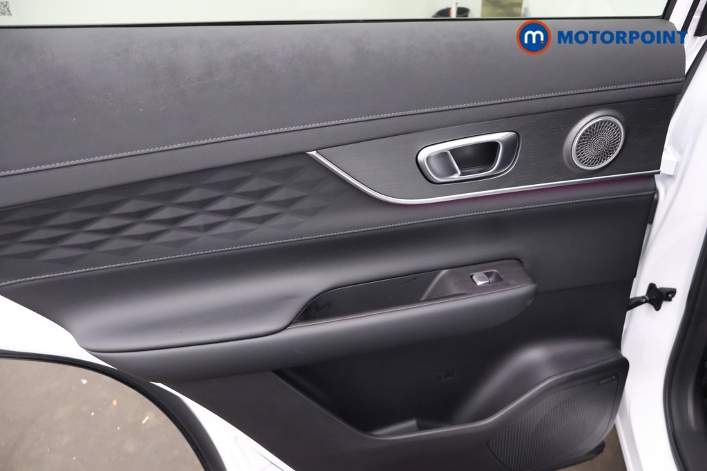 Chery Tiggo 8 Summit Automatic Petrol Plug-In Hybrid SUV - Stock Number (1691796) - 29th supplementary image