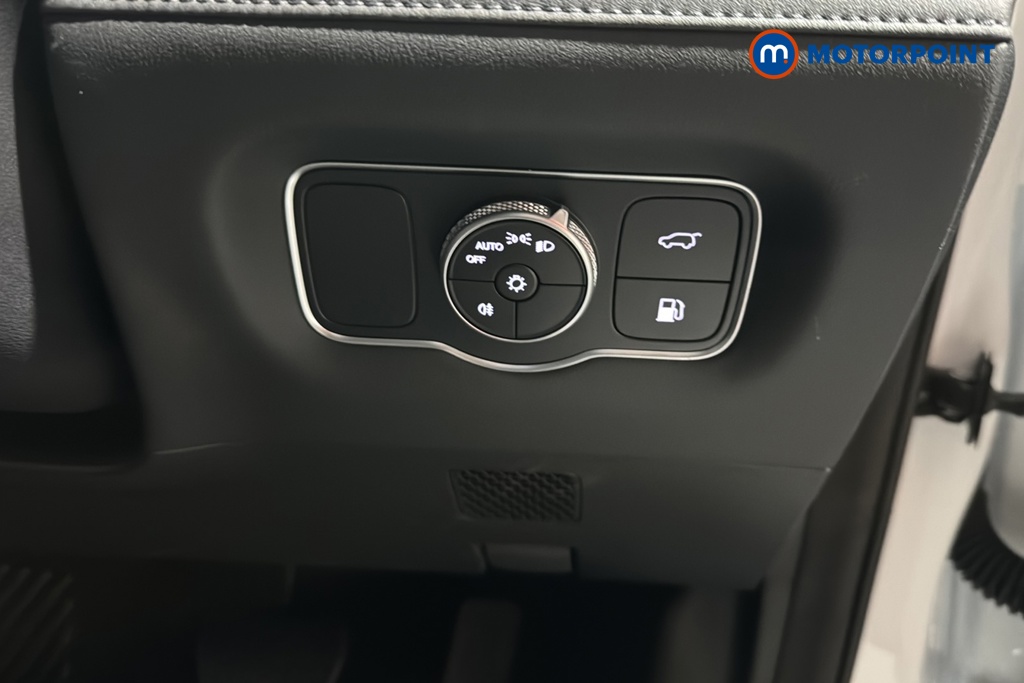 Chery Tiggo 8 Summit Automatic Petrol Plug-In Hybrid SUV - Stock Number (1691840) - 11th supplementary image