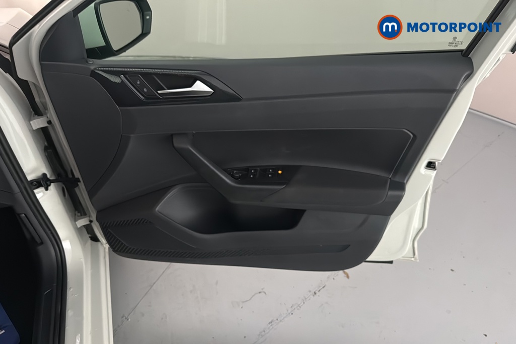 Volkswagen Polo Match Manual Petrol Hatchback - Stock Number (1691980) - 18th supplementary image