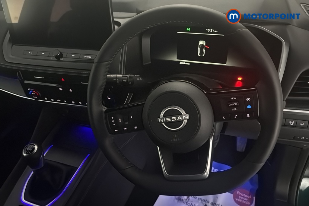Nissan Qashqai Tekna Manual Petrol SUV - Stock Number (1691985) - 2nd supplementary image