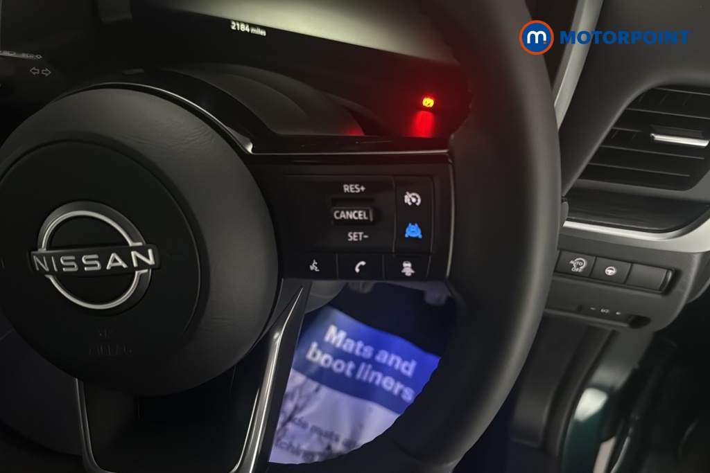 Nissan Qashqai Tekna Manual Petrol SUV - Stock Number (1691985) - 3rd supplementary image