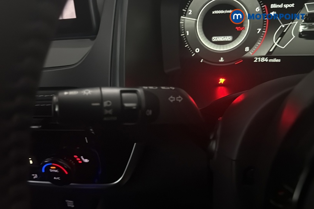 Nissan Qashqai Tekna Manual Petrol SUV - Stock Number (1691985) - 5th supplementary image