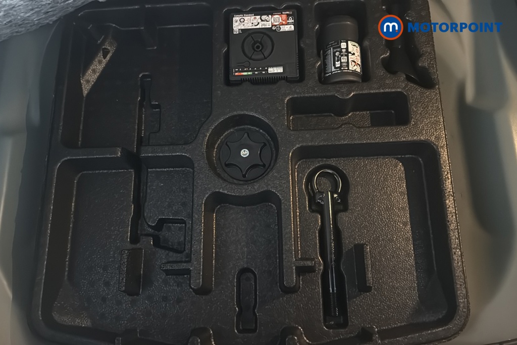Nissan Qashqai Tekna Manual Petrol SUV - Stock Number (1691985) - 33rd supplementary image