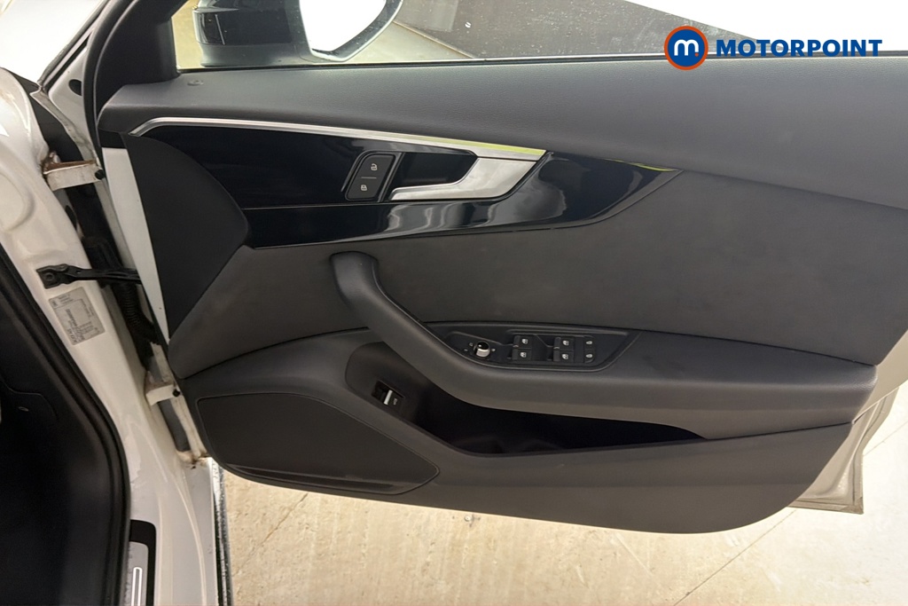 Audi A4 Black Edition Automatic Petrol Estate - Stock Number (1692143) - 18th supplementary image