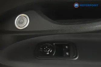 Fiat 500 RED Automatic Electric Hatchback - Stock Number (1692485) - 19th supplementary image