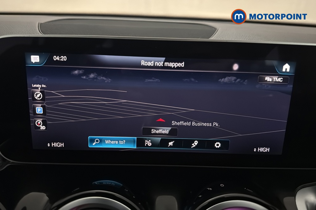 Mercedes-Benz GLB Amg Line Automatic Petrol SUV - Stock Number (1693045) - 13th supplementary image