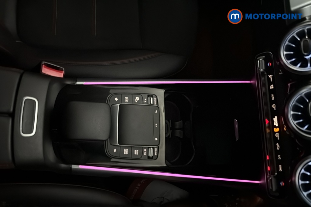 Mercedes-Benz GLB Amg Line Automatic Petrol SUV - Stock Number (1693045) - 15th supplementary image