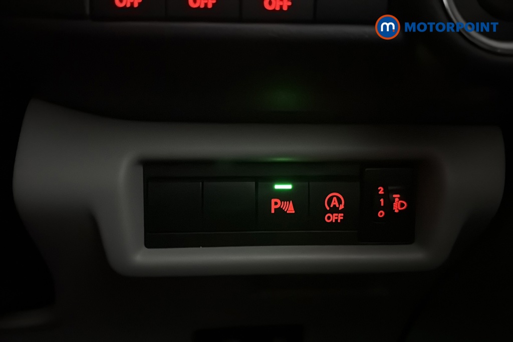Suzuki Swift Motion Automatic Petrol Hatchback - Stock Number (1693109) - 11th supplementary image