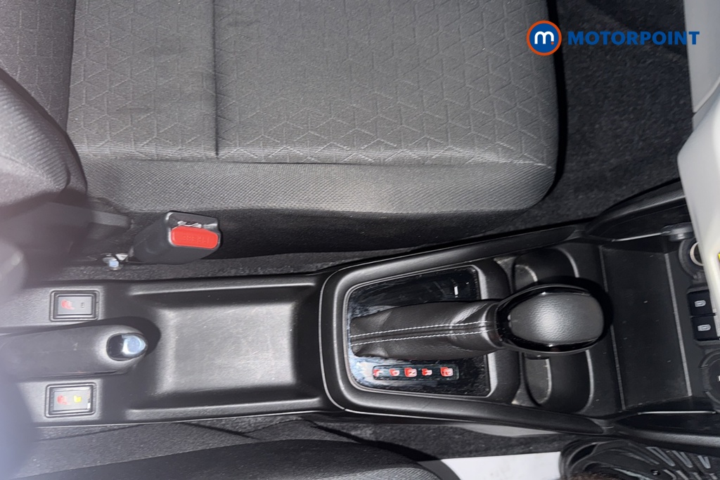 Suzuki Swift Motion Automatic Petrol Hatchback - Stock Number (1693109) - 15th supplementary image