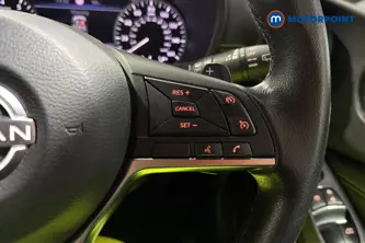 Nissan Juke N-Connecta Automatic Petrol SUV - Stock Number (1685634) - 3rd supplementary image