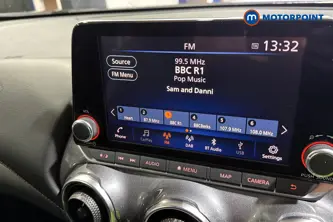 Nissan Juke N-Connecta Automatic Petrol SUV - Stock Number (1685634) - 8th supplementary image