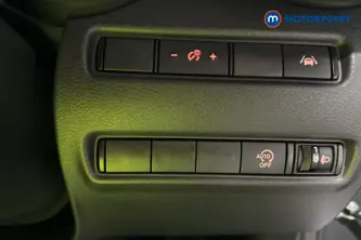 Nissan Juke N-Connecta Automatic Petrol SUV - Stock Number (1685634) - 11th supplementary image