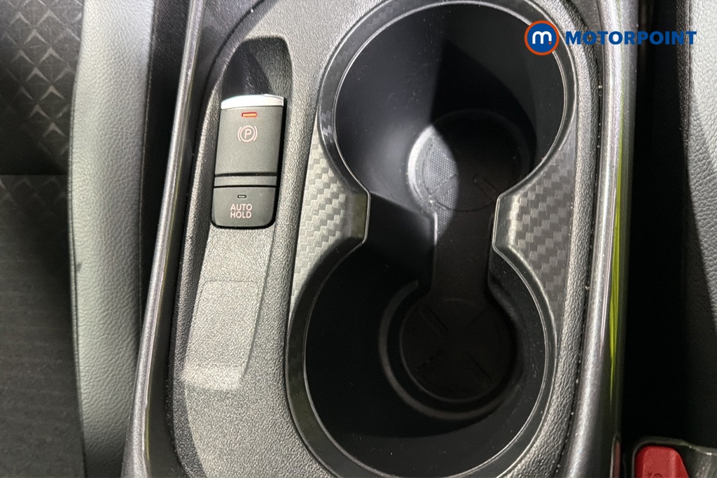 Nissan Juke N-Connecta Automatic Petrol SUV - Stock Number (1685634) - 16th supplementary image