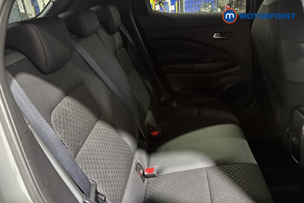 Nissan Juke N-Connecta Automatic Petrol SUV - Stock Number (1685634) - 25th supplementary image