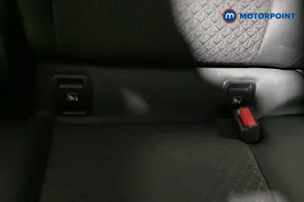Nissan Juke N-Connecta Automatic Petrol SUV - Stock Number (1685634) - 27th supplementary image