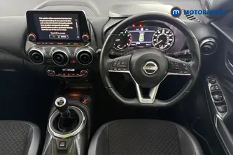 Nissan Juke N-Connecta Manual Petrol SUV - Stock Number (1685649) - 2nd supplementary image