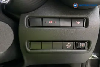 Nissan Juke N-Connecta Manual Petrol SUV - Stock Number (1685649) - 11th supplementary image