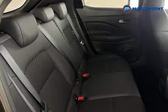 Nissan Juke N-Connecta Manual Petrol SUV - Stock Number (1685649) - 25th supplementary image