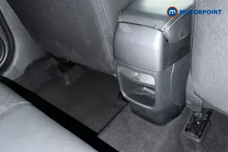 Nissan Juke N-Connecta Manual Petrol SUV - Stock Number (1685649) - 28th supplementary image