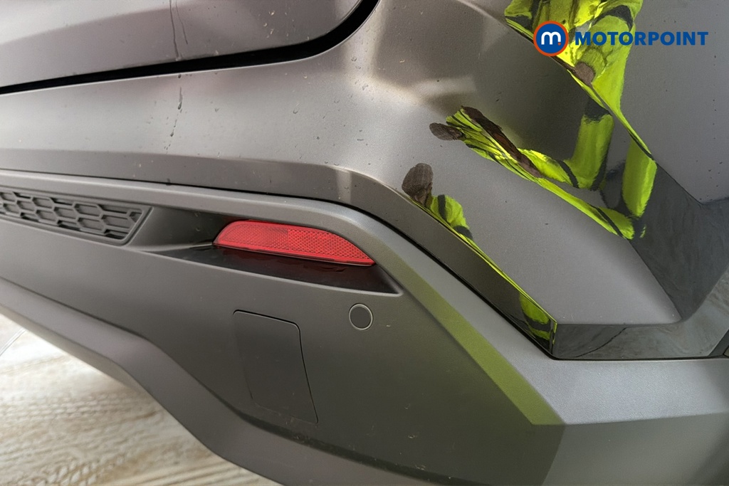 Nissan Juke N-Connecta Manual Petrol SUV - Stock Number (1685649) - 39th supplementary image