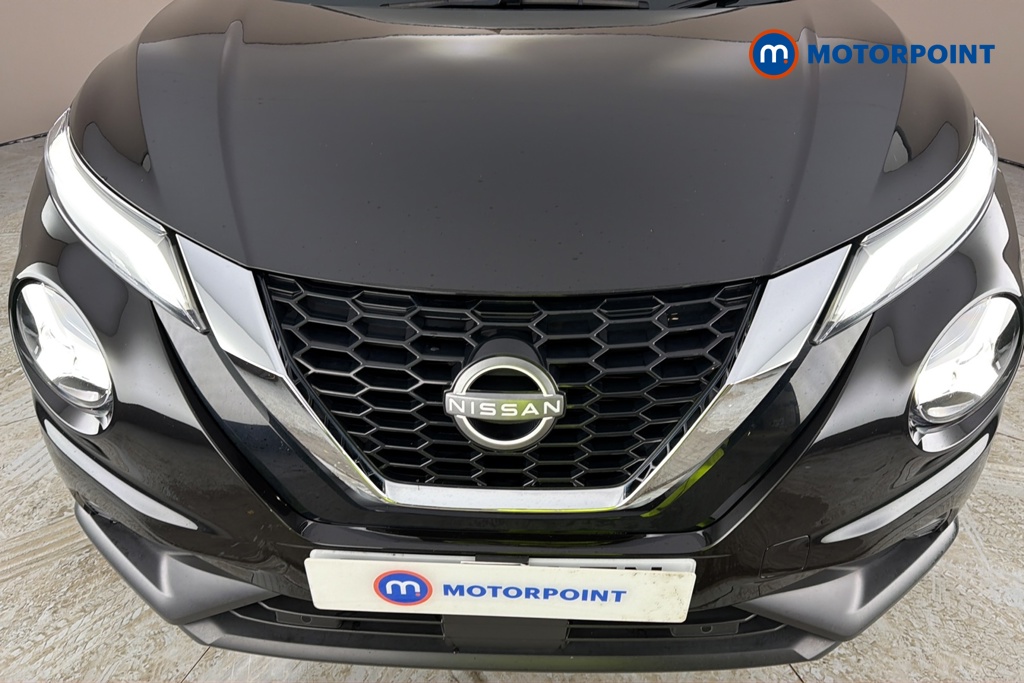 Nissan Juke N-Connecta Manual Petrol SUV - Stock Number (1685649) - 43rd supplementary image