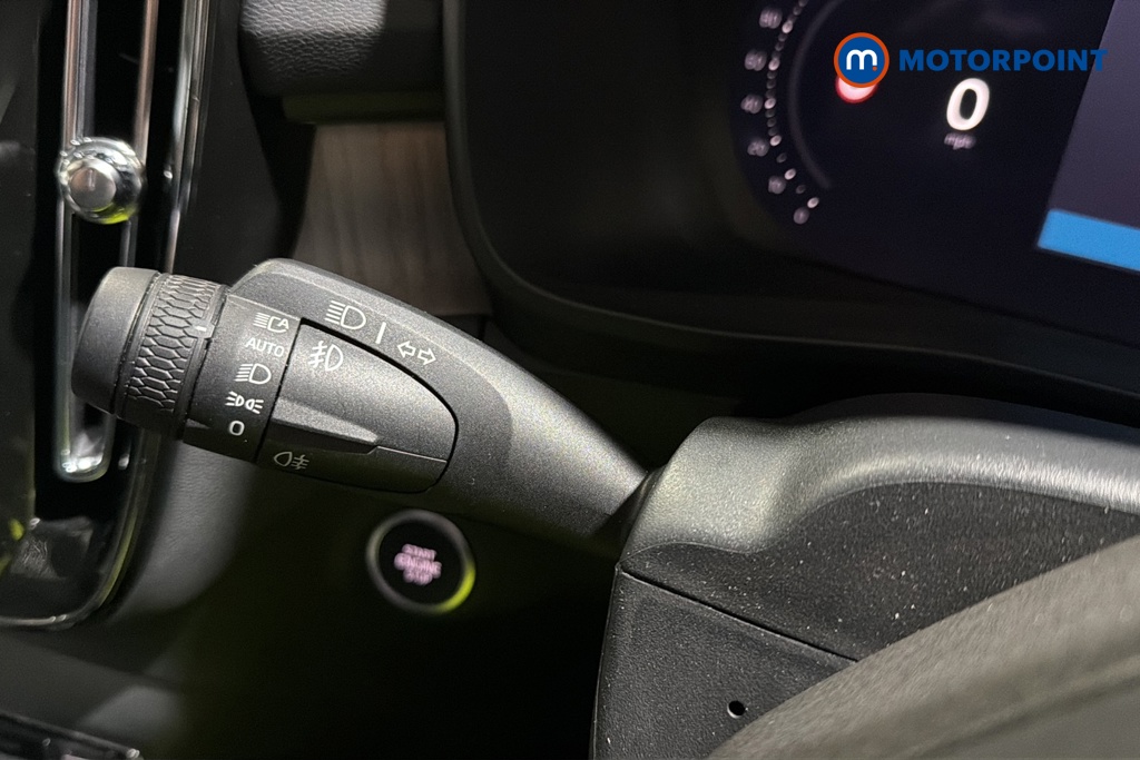 Volvo Xc40 Ultra Automatic Petrol SUV - Stock Number (1689051) - 5th supplementary image