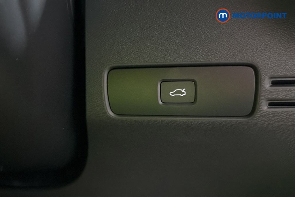 Volvo Xc40 Ultra Automatic Petrol SUV - Stock Number (1689051) - 11th supplementary image