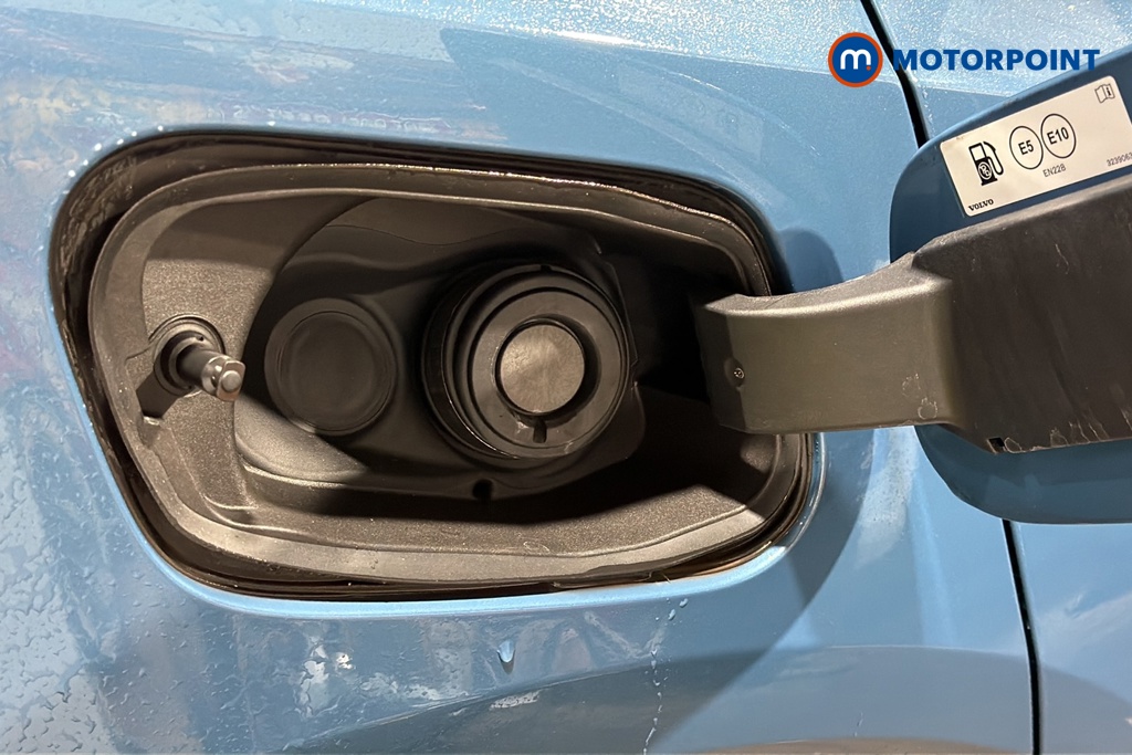 Volvo Xc40 Ultra Automatic Petrol SUV - Stock Number (1689051) - 41st supplementary image
