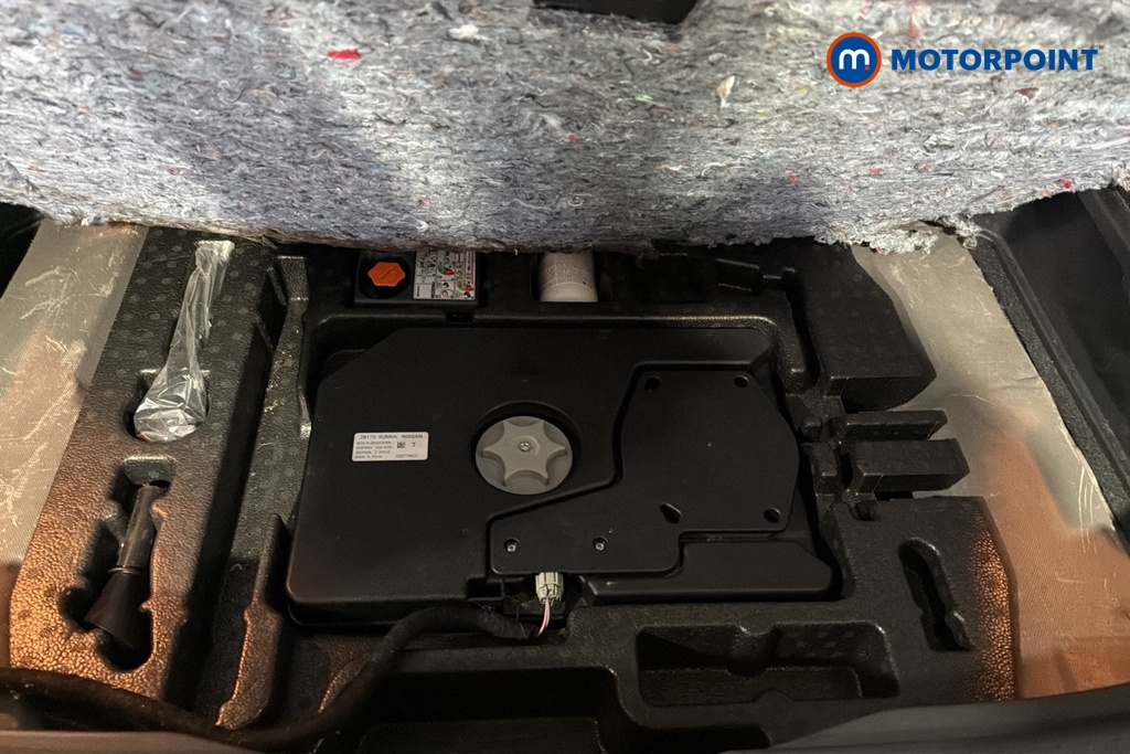 Nissan Qashqai Tekna Automatic Petrol-Electric Hybrid SUV - Stock Number (1689241) - 33rd supplementary image